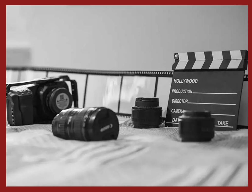 Xcarii XIi / Dragon Entertainment, Photo media Studio...