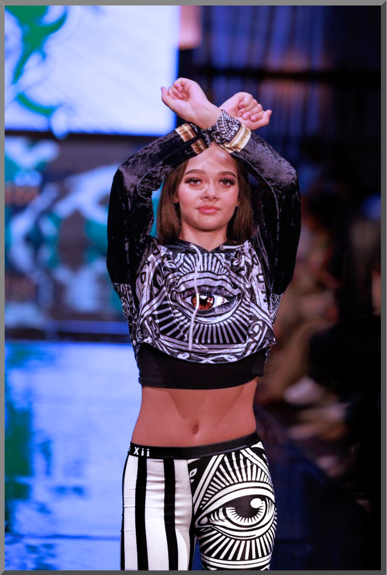 The Eye of Xii Flare Leggings